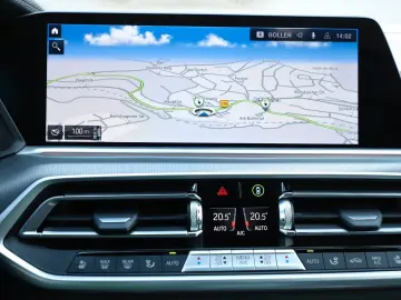 BMW X5 xDrive 45 e PANO LEDER HEAD UP KOMFORTSITZE
