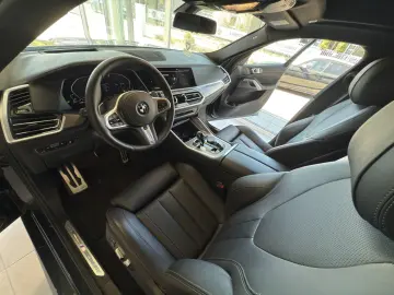BMW X6 xDrive 30d M Sport SKY LOUNGE ICONIC GLOW AHK