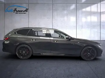 BMW 540d xDrive M Sport Pro  20 Zoll Pano Iconic