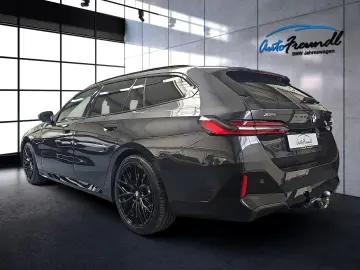 BMW 540d xDrive M Sport Pro  20 Zoll Pano Iconic