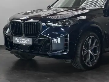 BMW X5 30d xDRIVE M-SPORT ICONIC GLOW UVP  119.790€