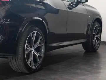 BMW X5 30d xDRIVE M-SPORT ICONIC GLOW UVP  119.790€