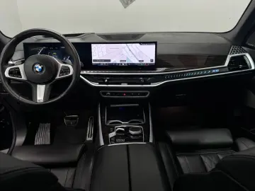 BMW X5 30d xDRIVE M-SPORT ICONIC GLOW UVP  119.790€