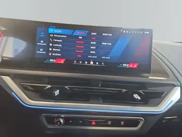 BMW XM 50e 914€ netto mtl. AHK H K HUD IconicGlow Au