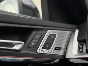 BMW X2 20dxD MSport Iconic H&K Massage 360 Memory 21