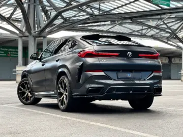 BMW X6 M50i LASER HEADUP NIGHTVISION ICONICGLOW
