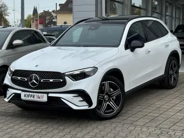 MERCEDES-BENZ GLC 450 d AMG Night Pano Burmester Pre…