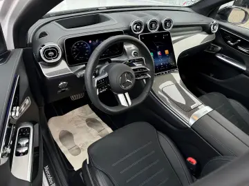 MERCEDES-BENZ GLC 450 d AMG Night Pano Burmester Pre…