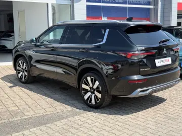 MITSUBISHI Plug-in Hybrid Outlander TOP  Luxury  Leder Navi