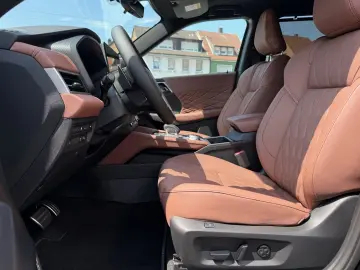 MITSUBISHI Plug-in Hybrid Outlander TOP  Luxury  Leder Navi