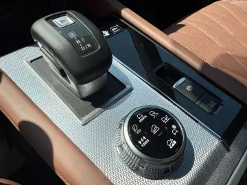 MITSUBISHI Plug-in Hybrid Outlander TOP  Luxury  Leder Navi