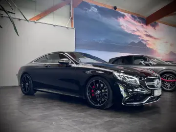 MERCEDES-BENZ S63 AMG COUPE PANO BURMESTER 360 HEAD-UP