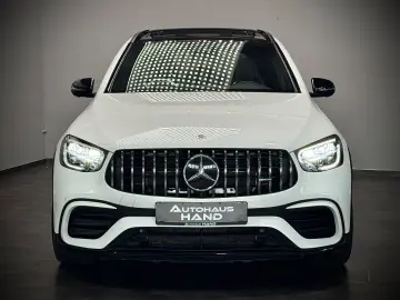 MERCEDES-BENZ GLC 63 AMG 4-MATIC PANO DRIVERS PERFOR…