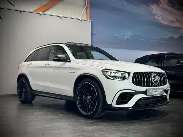 MERCEDES-BENZ GLC 63 AMG 4-MATIC PANO DRIVERS PERFOR…