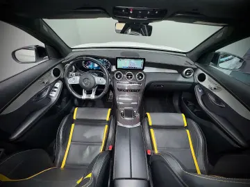 MERCEDES-BENZ GLC 63 AMG 4-MATIC PANO DRIVERS PERFOR…