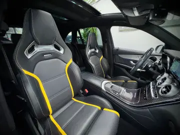 MERCEDES-BENZ GLC 63 AMG 4-MATIC PANO DRIVERS PERFOR…