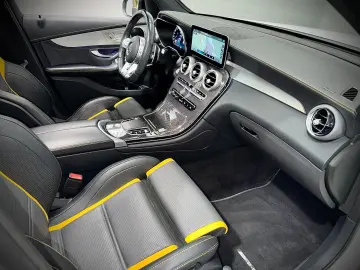 MERCEDES-BENZ GLC 63 AMG 4-MATIC PANO DRIVERS PERFOR…