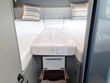 HYMER-ERIBA B-Klasse MC I 680 SAT TV  COMBI6DE  GFK  LED  ZV