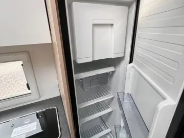 CHAUSSON C727 GA  EINZELBETT SOLAR NAVI KAMERA CARPLAY