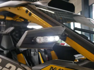 BOMBARDIER Can Am Maverick R XRS Straßenzulassung