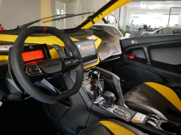 BOMBARDIER Can Am Maverick R XRS Straßenzulassung