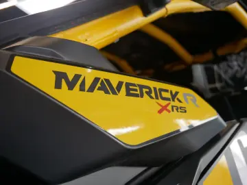 BOMBARDIER Can Am Maverick R XRS Straßenzulassung