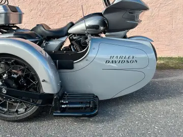 HARLEY DAVIDSON ROAD GLIDE CVO GESPANN UMBAU  V-TRIE…
