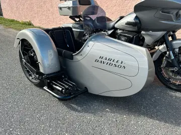 HARLEY DAVIDSON ROAD GLIDE CVO GESPANN UMBAU  V-TRIE…