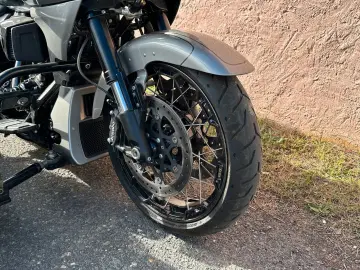 HARLEY DAVIDSON ROAD GLIDE CVO GESPANN UMBAU  V-TRIE…