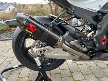 BMW HP4 Race