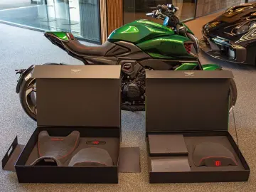 DUCATI Diavel Bentley V4  1 OF 500 LIMITED ED