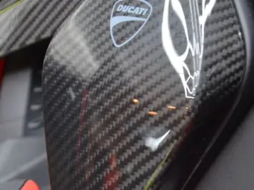 DUCATI Streetfighter V 4 Lamborghini