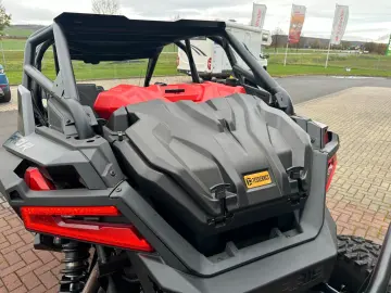 POLARIS RZR PRO R $ Sitzer mit LOF