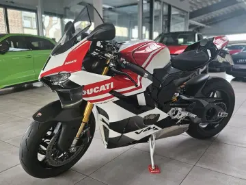 DUCATI Panigale V4 S Tricolore 1of1000 CARBON Paket