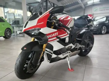 DUCATI Panigale V4 S Tricolore 1of1000 CARBON Paket