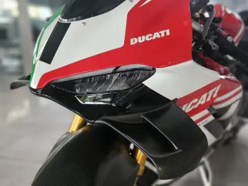 DUCATI Panigale V4 S Tricolore 1of1000 CARBON Paket