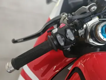 DUCATI Panigale V4 S Tricolore 1of1000 CARBON Paket