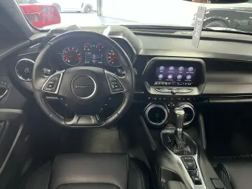 CHEVROLET Camaro SS  6 2l V8   ZL1  Klappenauspuff  LED  A