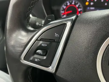 CHEVROLET Camaro SS  6 2l V8  2SS Aut  Apple