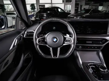 BMW 430i Coupe M Sport xDrive   COCKPIT H&K KAMERA