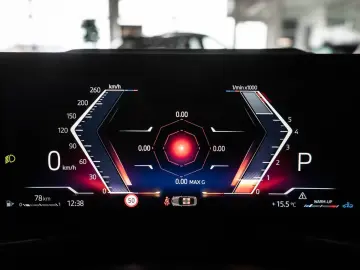 BMW 430i Coupe M Sport xDrive   COCKPIT H&K KAMERA