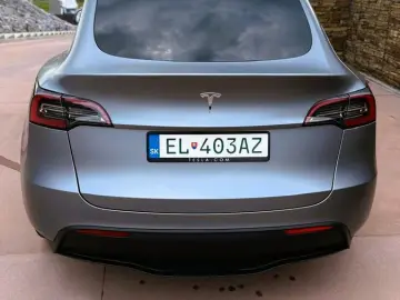 TESLA Model Y Long Range Dual Motor AWD Launch Edi...