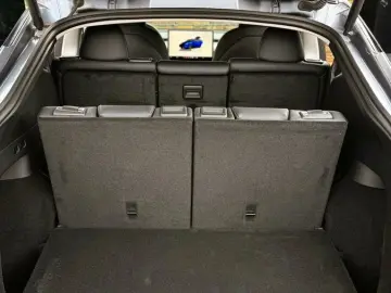 TESLA Model Y Long Range Dual Motor AWD Launch Edi...