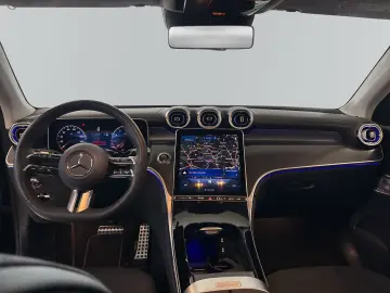 MERCEDES-BENZ GLC 200 4M Edition AMG Line  Pano  360