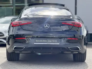 MERCEDES-BENZ CLE 300 4M AMG MEM PANO 20ZOLL 360 KAM