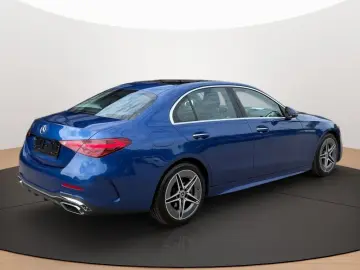MERCEDES-BENZ C 300 4M AMG BURM MEM 360 DISTR KAM PANO PDC