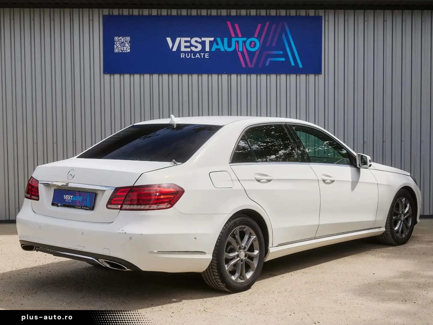 Mercedes-Benz E