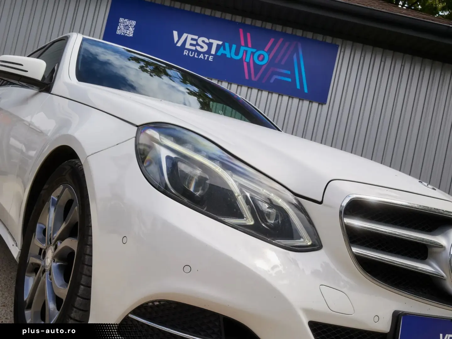 Mercedes-Benz E