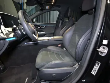 MERCEDES-BENZ E 220 d AMG DISTRO DIGITAL STHZG