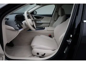 MERCEDES-BENZ E 300 de AMG LederBeige Fahrass  Sitzk…